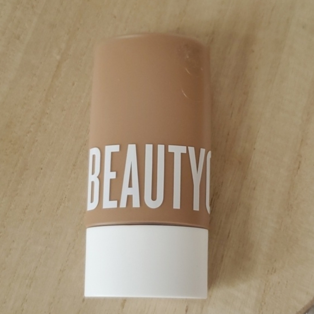 BeautyCounter Dew Skin Tinted Moisturizer - Picture 4 of 7